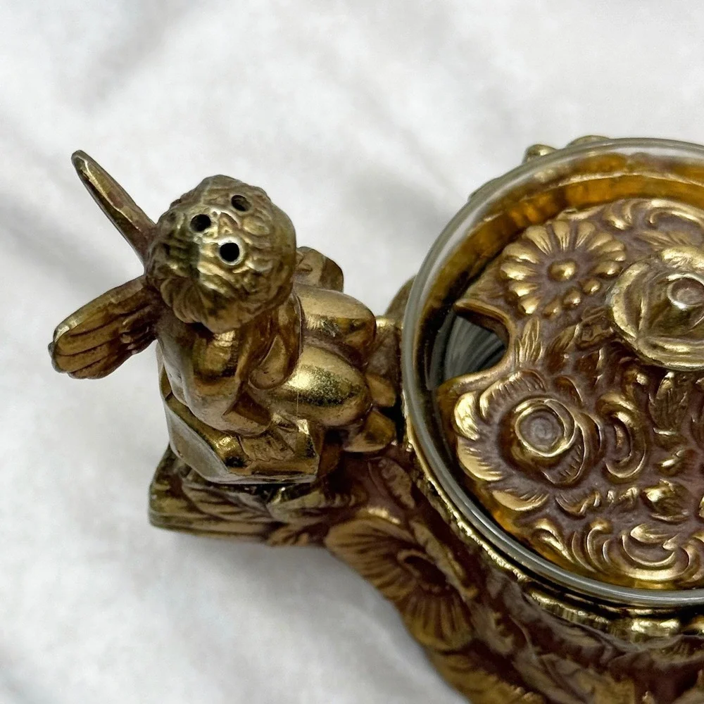 VINTAGE Cherub Shakers with Covered Salt Cellar on Floral Branch Stand PAT 07682 - Picture 7 of 16